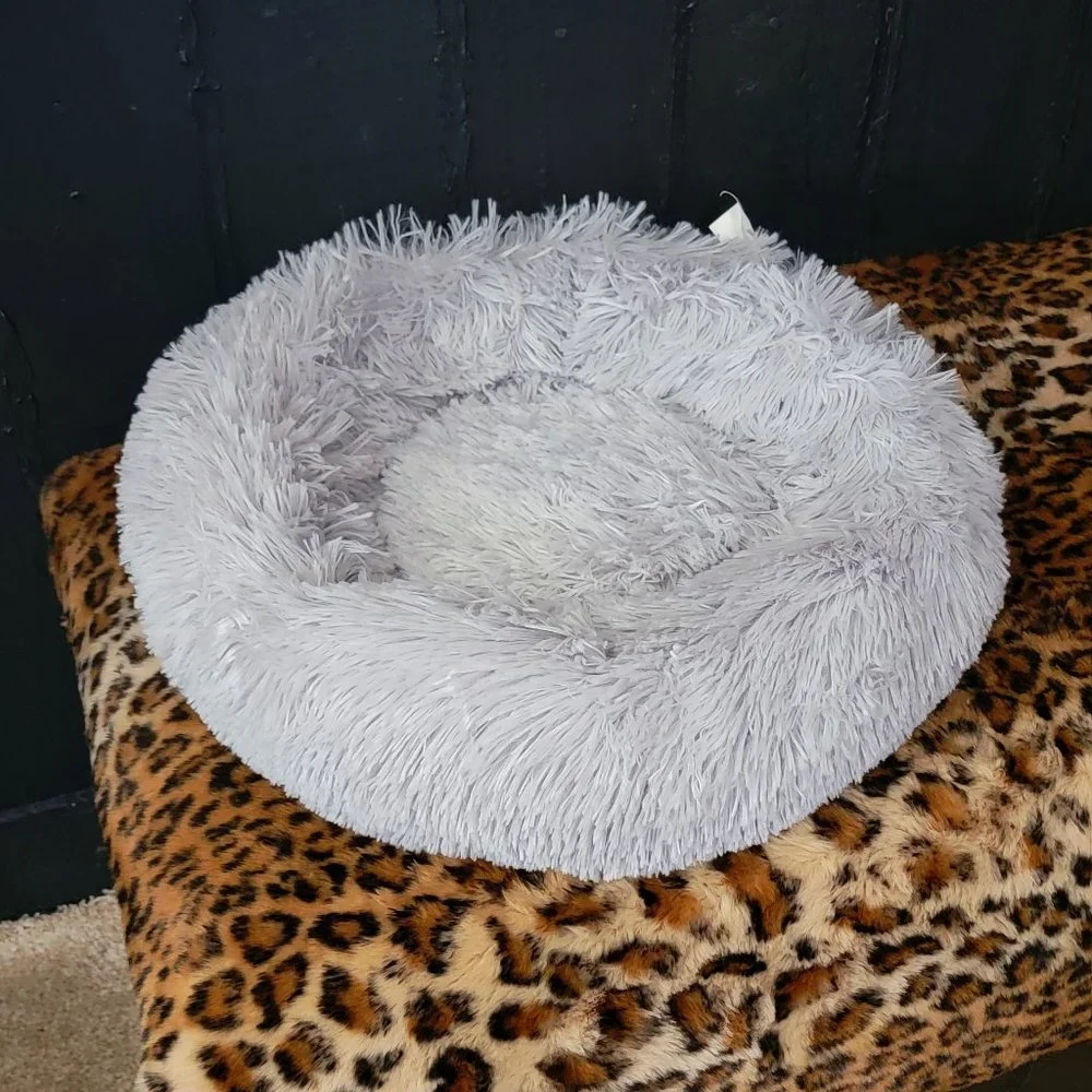 N/A pet bed